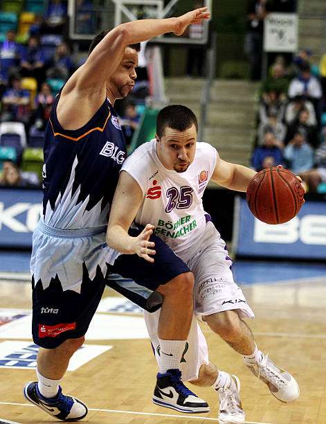 点与球队需 点与球队需