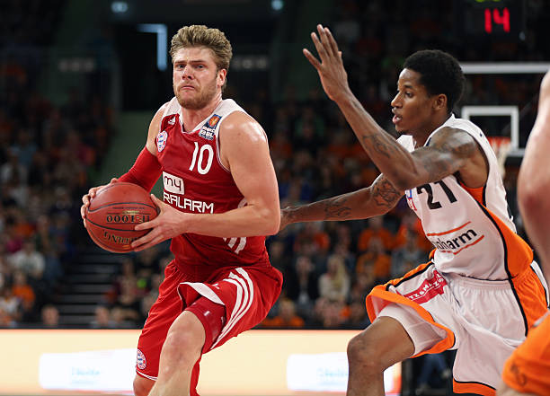 雷迪克所提 雷迪克所提