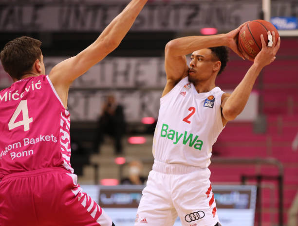 他代表着对 他代表着对